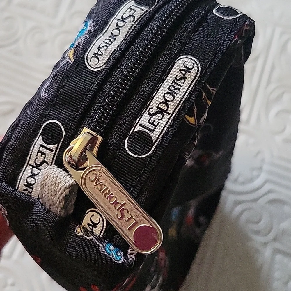 Disney Store × Lesportsac Mickey & Minnie Mouse Makeup Pouch Bag Hearts Love